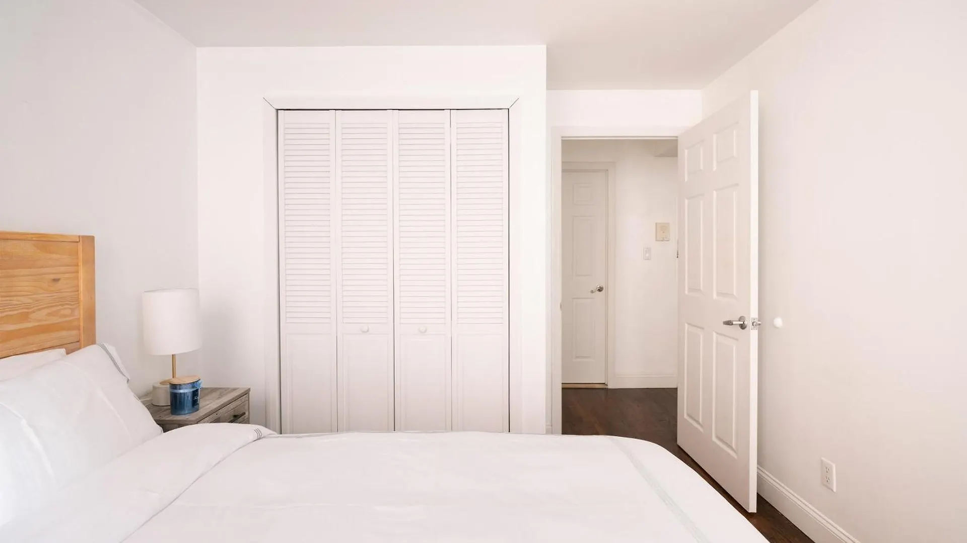 Apartment 1435-3-3 Bedrooms 2Bath W D Prime Upper East New York United States