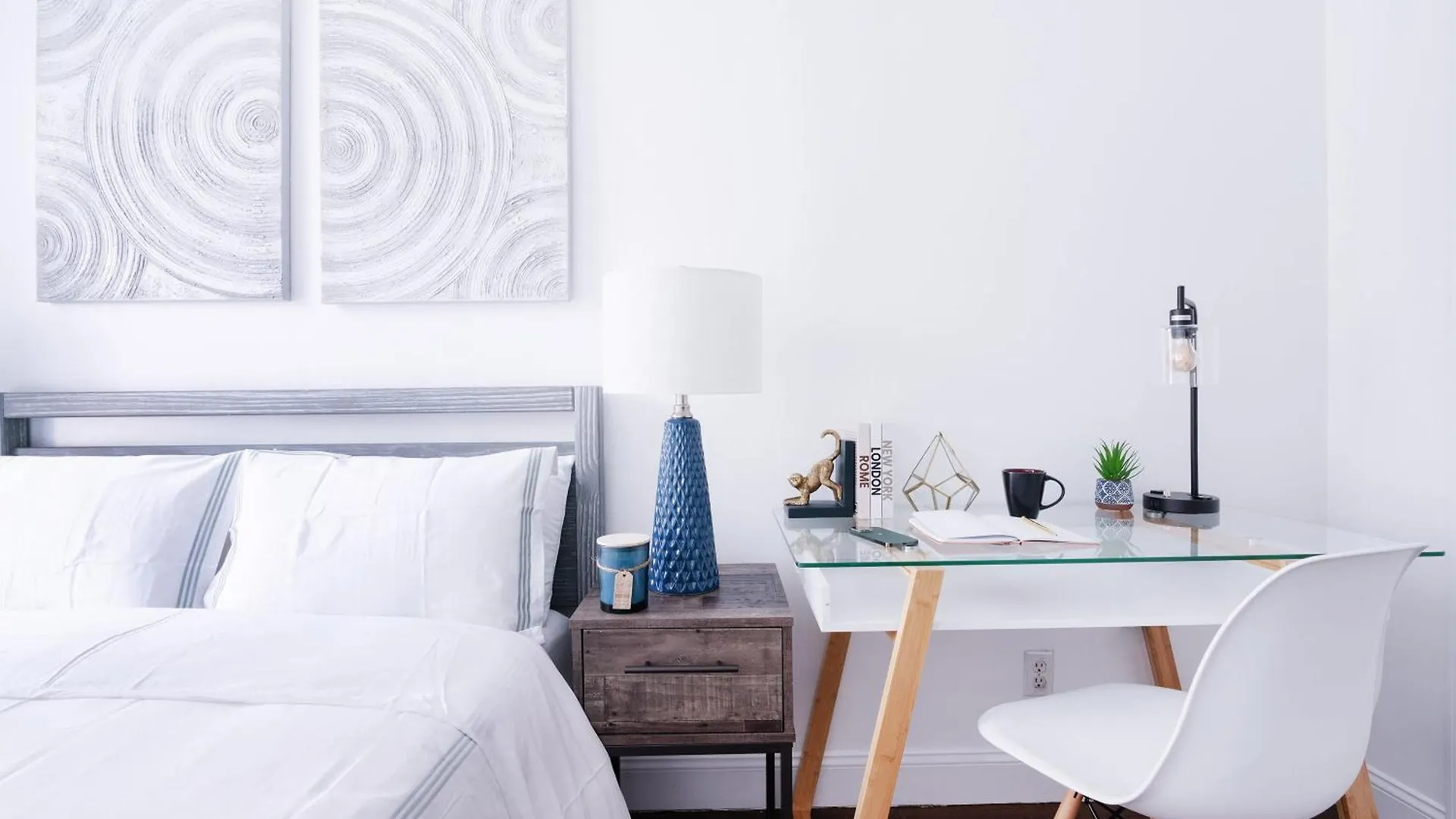 1435-3-3 Bedrooms 2Bath W D Prime Upper East New York Apartment